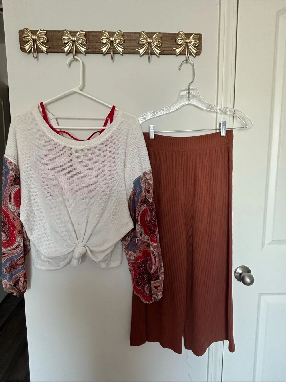 Boutique White Knit Top with Red Paisley Sleeves, Strappy bra, matching pant set